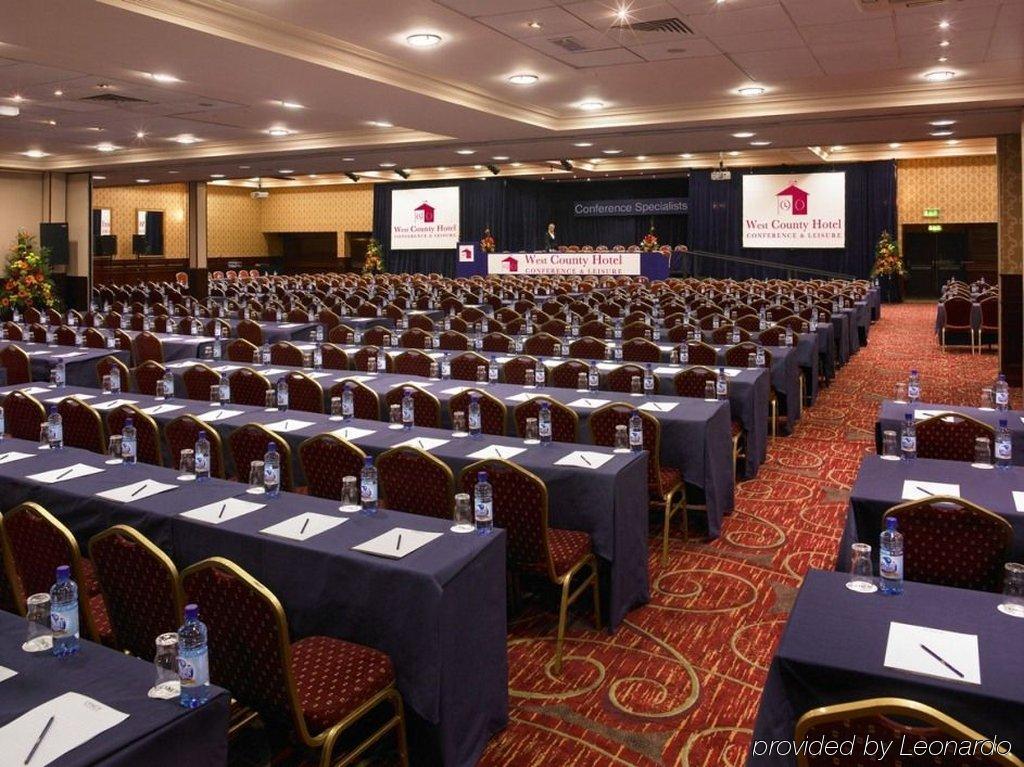 Hotel Treacys West County Conference And Leisure Centre Ennis Negocio foto